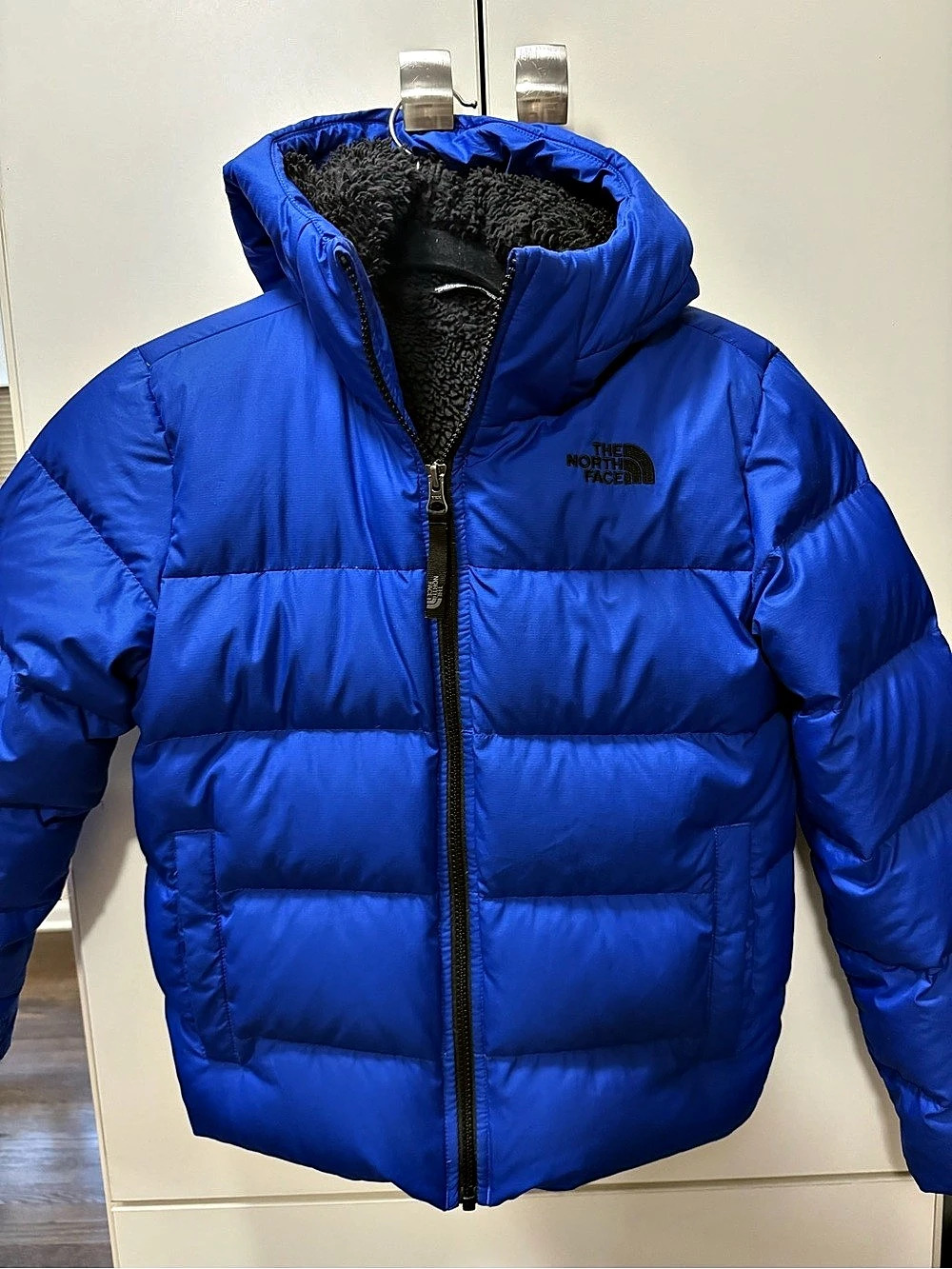 The North Face Boys Hooded Jacket- Medium 10/12